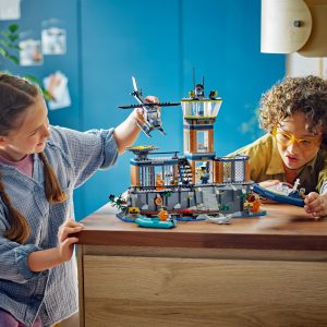 Lego kocke City Zatvor na otoku 60419