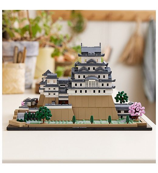 Lego kocke Architecture Grad Himeji 21060