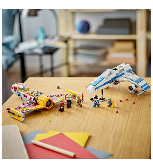 Kocke Star Wars Novorepubliški E-Wing proti Shin Hatijinemu Starfighterju 75364 Lego