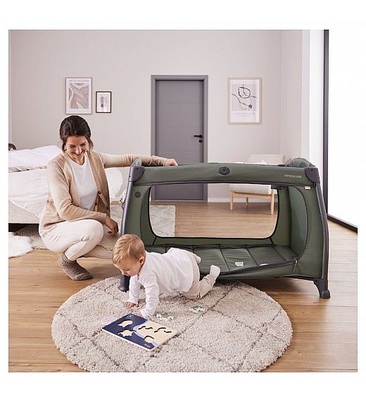 Prenosna postelja PLAY N RELAX CENTER Dark Green Hauck