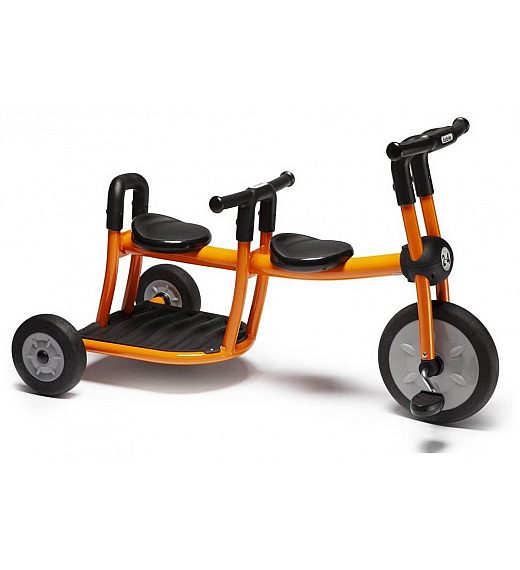 Tricikel za 2 otroka LINEA PILOT 200 DYNAMIC Italtrike